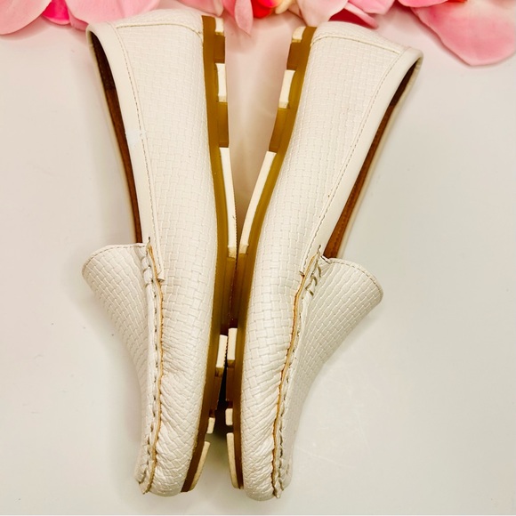 SuperMode White Leather Moccasins Women’s Size 8.5 | Classic Loafer Flats - Picture 5 of 10